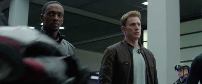 Captain-America-Civil-War-Trailer-BREAKDOWN-falcon-suit-700x292